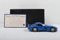 CHRYSLER: Two 1:24 scale Brookfield Collectors Guild DODGE VIPER RT/10