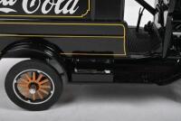 COCA-COLA: A The Danbury Mint 1925 Coca-Cola Delivery Truck - 3