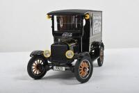 COCA-COLA: A The Danbury Mint 1925 Coca-Cola Delivery Truck - 6