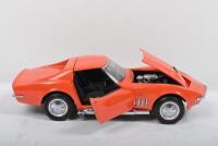 CORVETTE: A Franklin Mint 1:24 scale 1969&nbsp;Chevrolet Corvette (B11VB57A). Orange - 2