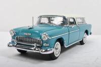 CHEVROLET: A The Danbury Mint 1:24 scale 1955 CHEVROLET NOMAD - 5
