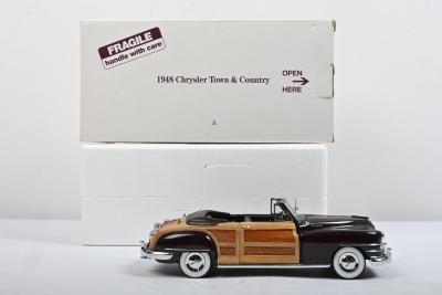 CHRYSLER: A The Danbury Mint 1:24 scale 1948 Chrysler Town