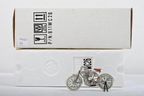 HARLEY-DAVISON: A Franklin Mint 1:24 scale 1907 Harley-Davidson (B11WC26)