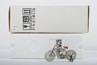 HARLEY-DAVISON: A Franklin Mint 1:24 scale 1907 Harley-Davidson (B11WC26)