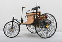 BENZ: An impressive Franklin Mint 1:8 scale 1886 Benz Patent Motorwagen - 3