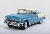 CHEVROLET: A The Danbury Mint 1:24 scale 1955 CHEVROLET Bel Air Sport Coupe (B11UX30) - 3