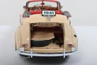CHEVROLET: A The Danbury Mint 1:24 scale 1941&nbsp;Chevrolet Special Deluxe - 7