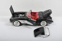 CORVETTE: A Franklin Mint 1:24 scale 1958 Chevrolet Corvette (B11TG76). Convertible in black - 4
