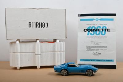 CORVETTE: A Franklin Mint 1:24 scale 1968 Chevrolet Corvette (B11RH87). Targa Top