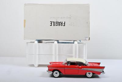 CHEVROLET: A Franklin Mint 1:24 scale 1957 Chevy BelAir (B11SG66)