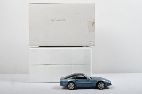 CORVETTE: A Franklin Mint 1:24 scale 1984&nbsp;Chevrolet Corvette (B11VB58)