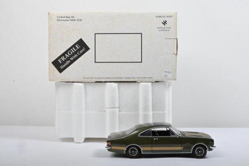 HOLDEN: A Trax 1:24 HT Holden Monaro&nbsp;GTS&nbsp;350 (TX-031) in metallic Verdoro&nbsp;Green