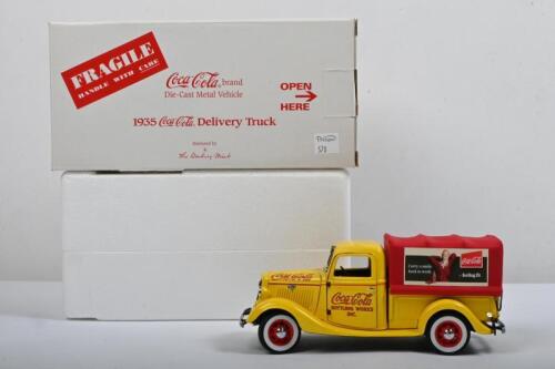 FORD: A The Danbury Mint 1:24 scale 1935 Coca-Cola Delivery Truck in yellow