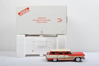 EDSEL: A The Danbury Mint 1:24 scale 1958 Edsel Bermuda Six-Passenger Station Wagon