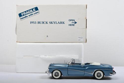 BUICK: A The Danbury Mint&nbsp;1:24 scale 1953&nbsp;Buick Skylark