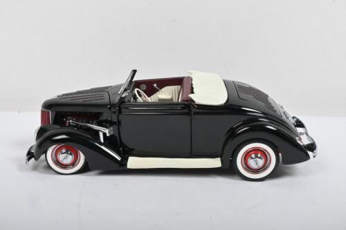 FORD: A The Danbury&nbsp;Mint 1:24 scale 1936&nbsp;FORD HOT ROD in black