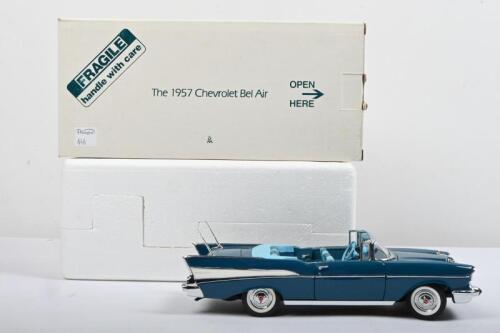 CHEVROLET: A The Danbury&nbsp;Mint 1:24 scale 1954&nbsp;Chevrolet Bel Air Convertible