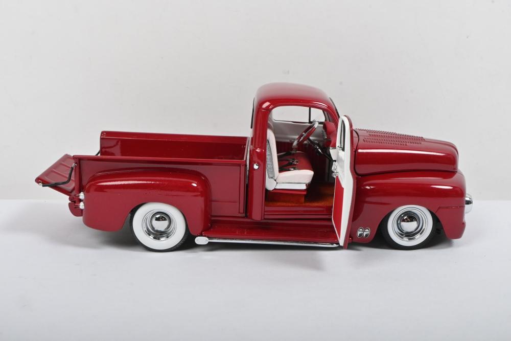 Ford A The Danbury Mint 124 Scale 1951 Ford F 1 Custom Pickup Current Price 120 3621