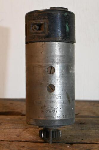 LUCAS: A Lucas 6V generator, stamped E3LM-LO, 20013A