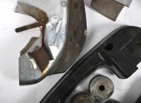 ALFA ROMEO: Assorted box of Alfa Romeo parts and accessories - 7