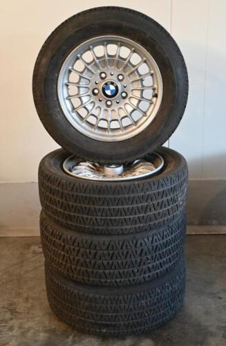 BMW: One set of four BMW alloy wheels. To suit 1980s model 6 series cars with genuine centre caps. Size: Metric 220 / 55 Fitted with Michelin TRX tyres. Note: Tyres have cracked sidewalls.