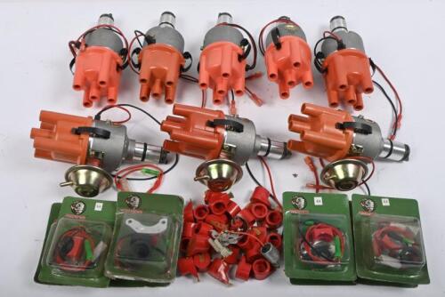 VOLKSWAGEN: Eight NOS distributor assemblies #0231178000 with points and condensers to suit Volkswagen Beetle cars.
