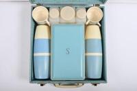 PICNIC BASKET: An original&Acirc;&nbsp;SIRRAM 1950s Tea/Coffee set - 2