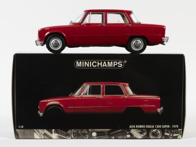 ALFA ROMEO: A NOS 1:18 scale Minichamps Alfa Romeo 1970 Giulia 1300 Super die-cast model with opening doors, bonnet & boot