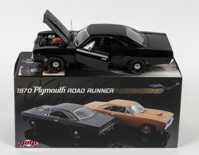 PLYMOUTH: A NOS 1:18 scale GMP Plymouth 1970 Road Runner die-cast model numbered limited edition with opening parts