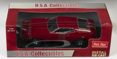 FORD: A NOS 1:18 scale Sunstar Ford 1971 Mustang Sportsroof die-cast model with opening parts