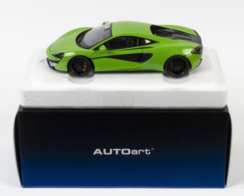 McLAREN: A NOS 1:18 scale Autoart McLaren 570S in Mantis Green with opening parts