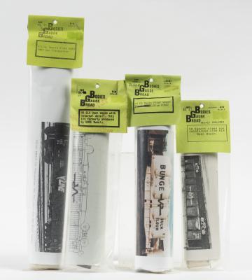 BGB KITS: 4 NOS Broad Guage Bodies HO scale VR-V/Line sealed Wagon Kits