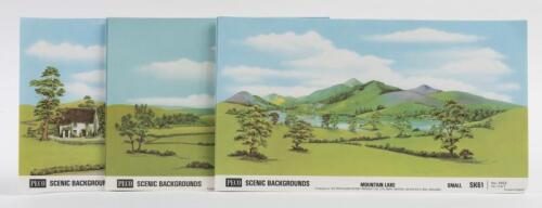 SCENIC BACKGROUNDS: NOS Peco Assorted Scenic Backgrounds approx quantity:25
