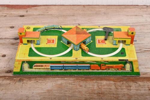 TIN TOY: An impressive small wind up tin toy train set made in the Soviet Union circa 1950s, 1960s by Aopota with original box
