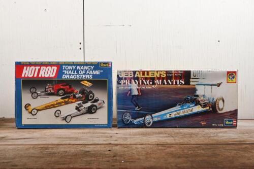 DRAGSTERS: Two dragster model kits, a Revell 1:16 scale model kit of Jeb Allen's Praying Mantis and a 1:24 scale model kit of three dragsters, completeness unknown