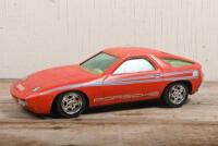 PORSCHE: A French Joustra 1:18 scale fiction driven model of a Porsche 928 - 3
