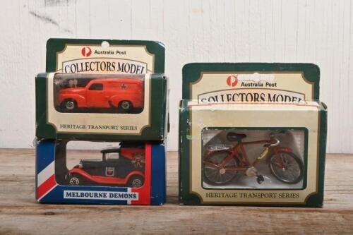 COLLECTORS MODELS: Three various scale collectable models