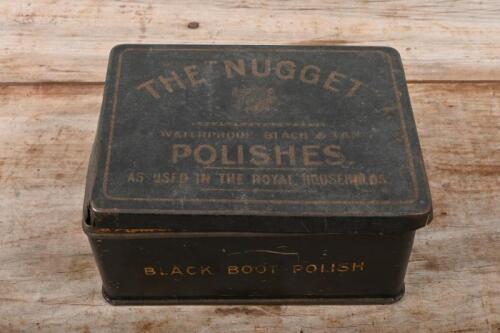 TINS: A vintage boot polish tin "The Nugget Polishes", 7cm high