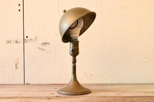 ADJUSTABLE LAMP: A New Super Adjustable Lamp by The Greist MFG Co New Haven USA