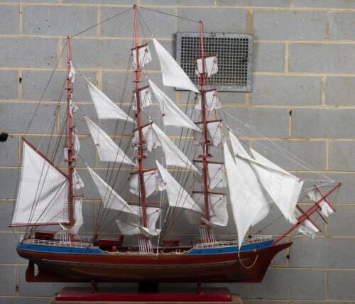 GORCH FOCH: A large scale model of the German tall ship "Gorch Foch", 137cm high