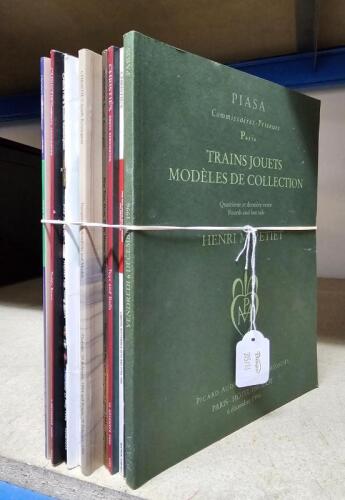 AUCTION CATALOGUES: A group of CHRISTIE'S Auction Catalogues (main location South Kensington) predominantly from the 1990's. Catalogues feature dolls, toys, teddy bears, transport memorabilia & other collectibles