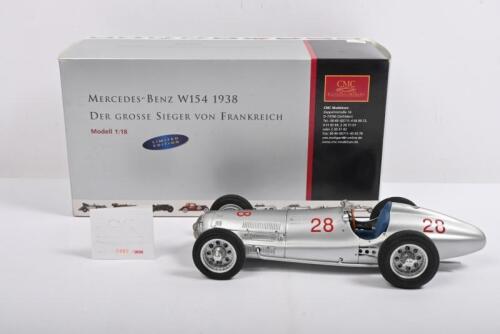 MERCEDES-BENZ: A very Limited Edition 1:18 scale CMC Mercedes-Benz W154 (M-039) 1938 'DER GROSSE SIEGER VON FRANKREICH (The Great Victor of France)'. Very Limited Edition of 1000 models, numbered '0485'
