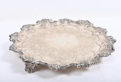 SALVER: An Edward VII sterling silver salver by Edward & John Barnard, London, 1860