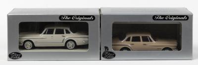 CHRYSLER: Two TRAX 1:43 scale Chrysler S (TR36B) and R Series (TR35C) Valiants