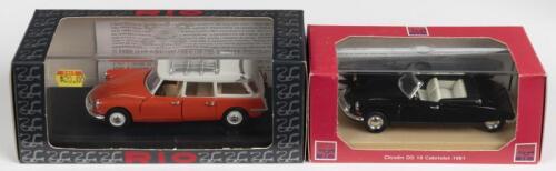 CITROEN: Two RIO 1:43 scale Citroen models. Citroen DS 19 Cabriolet 1961 in black (98) & CITROEN ID 19 BREAK 1958 (99)