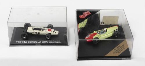 GRAND PRIX: Two 1:43 scale Grand Prix Formula 1 models. Limited Edition Quartzo COOPER-CLIMAX T51 as raced by Tony Brooks at 1960 Monaco Grand Prix, L.E '678'/2000 & HONDA RA-272 as raced by R.Ginther
