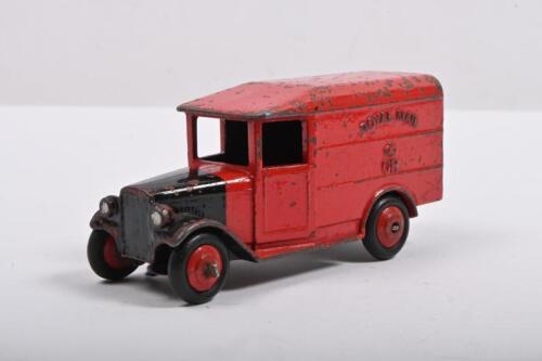 DINKY TOYS: A Dinky Toys MECCANO England original #34b GR ROYAL MAIL VAN
