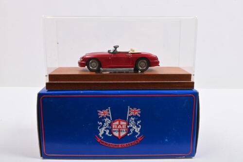 M.G: A RAE Models MG Collection MG RV8 KED016. Metallic red