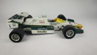 KEKE ROSBERG: A large scratch-built model the1984 Formula 1 Williams Honda FW09 (signed by 3 drivers) - 4