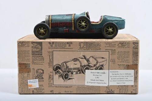 BUGATTI: A composite 1:24 scale 'Racing Car'&nbsp;(Item # BB 1423) by Popular Imports, Inc, model in the form of a Bugatti Type T35 with 'racing' effect